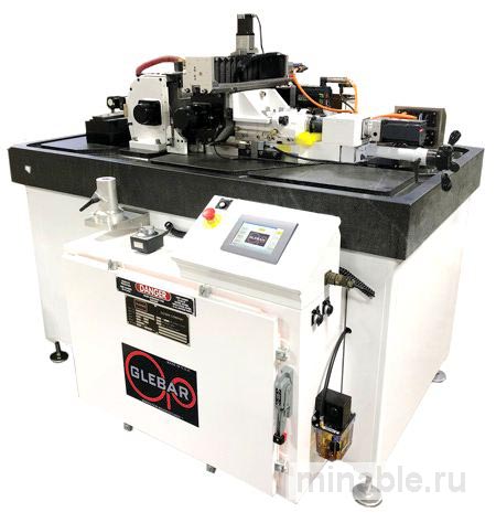 Шлифовальный станок со сквозной подачей обрабатывает твердосплавные режущие заготовки