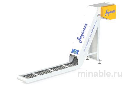 Конвейер удаляет длинноволокнистую стружку