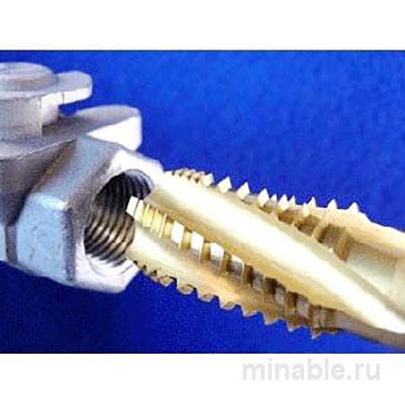 Усовершенствованная форма канавок метчика оптимизирует отвод стружки