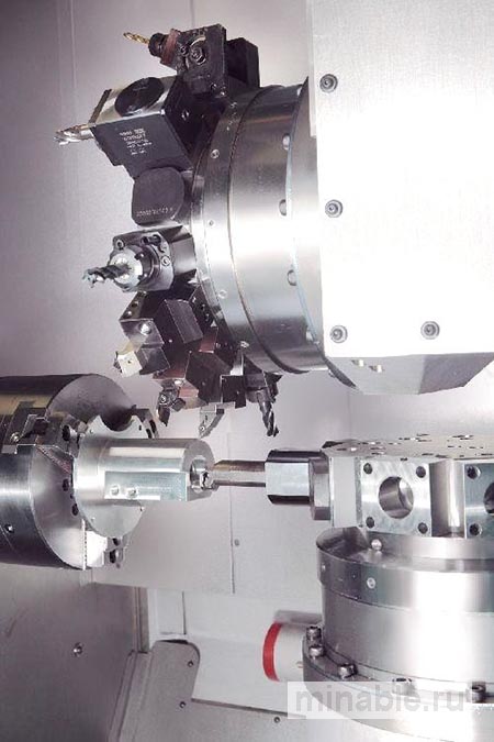 Токарный многоцелевой станок Index IT600 для одновременной обработки двумя револьверными головками