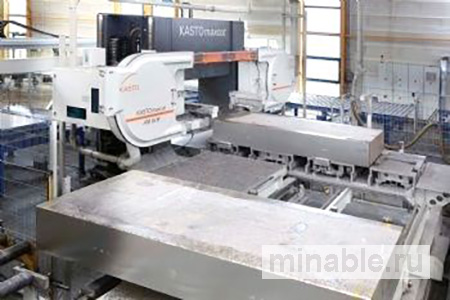 Горизонтальный ленточнопильный станок для резки алюминиевых блоков от компании KASTO