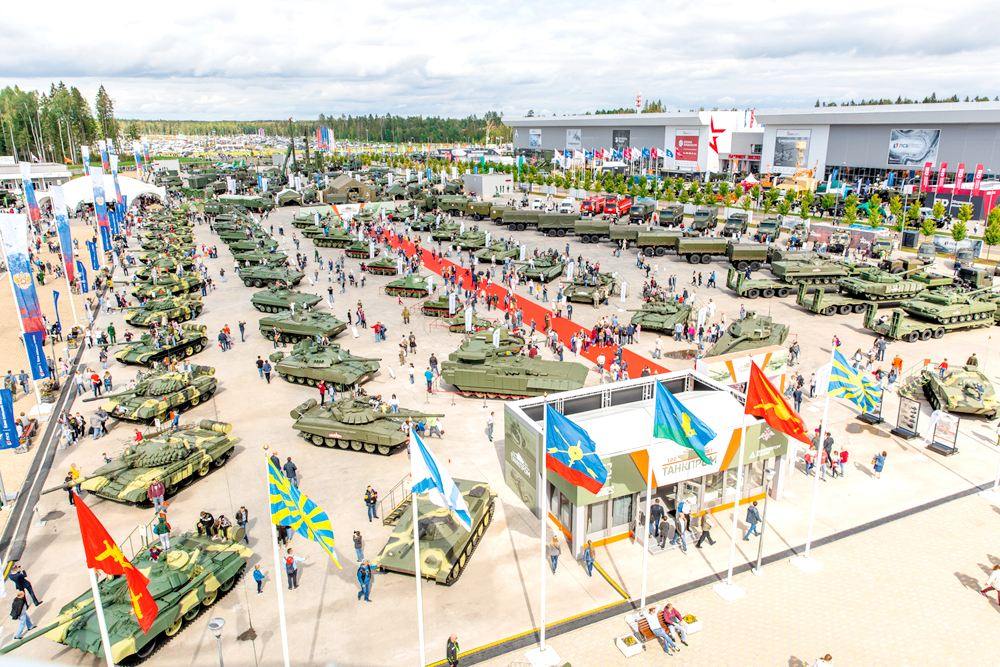 «АРМИЯ – 2020»: ВПК и технологии