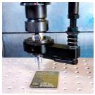 Инструмент с числовым программным управлением для ударно-точечной маркировки