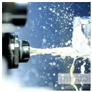 Сквозной подвод смазочно-охлаждающей жидкости к прямой и наклонной инструментальной головке