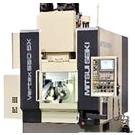 5-осевой вертикальный обрабатывающий центр с ЧПУ Vertex 550-5XB от компании Mitsui Seiki для производства лопастей турбины